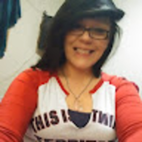 Meet your Posher, Celesta - Picture 1 of 1